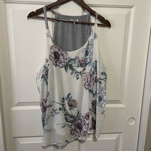 Maurices Sleeveless Top: Plus Size, 2 floral print